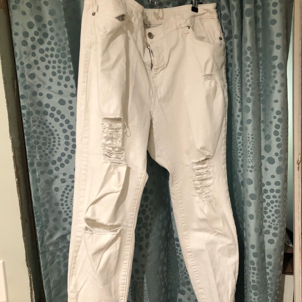 F21 Plus | Ripped Skinny Jeans